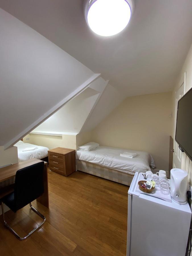 Buckingham Hotel High Wycombe Eksteriør bilde